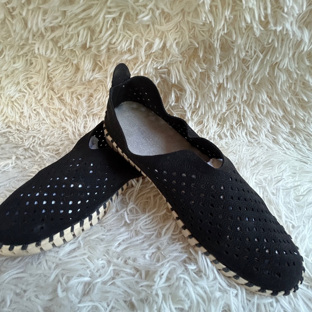 ILSE JACOBSEN BlackTulip Scalloped Design Slip Ons White Soles Size EU 38 black